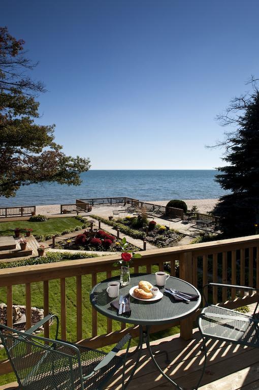 Huron House Oscoda Exterior photo